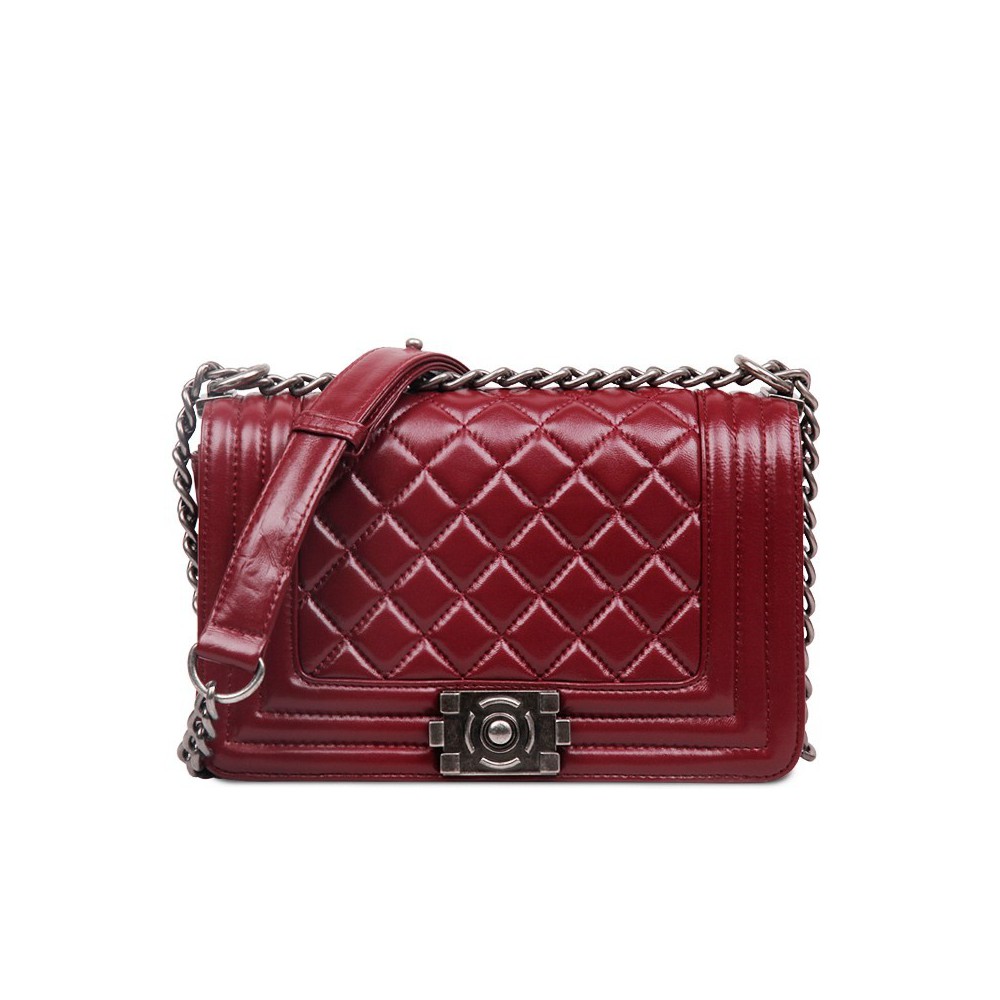 Rosaire « Soline » Quilted Lambskin Leather Shoulder Bag with Chain Link in Red Wine Color / 75134