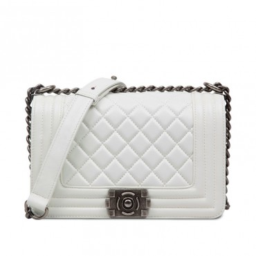 Rosaire « Soline » Quilted Lambskin Leather Shoulder Bag with Chain Link in White Color / 75134