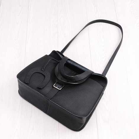 Rosaire « Fer à Cheval » Cowhide Leather Handbag in Black Color 76204