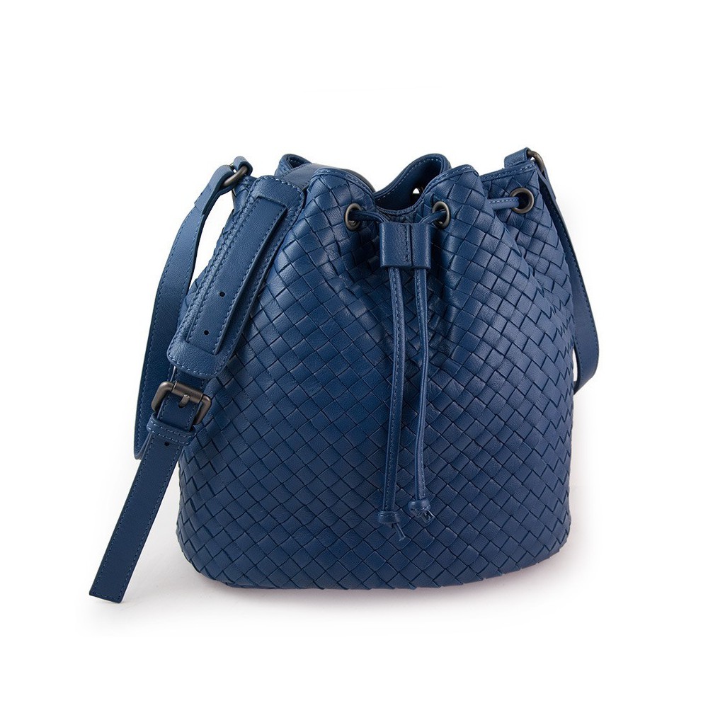 Delderci® « Lucrezia » Intrecciato Lambskin Leather Bucket Bag with Drawstring Closure in Blue Color 88102