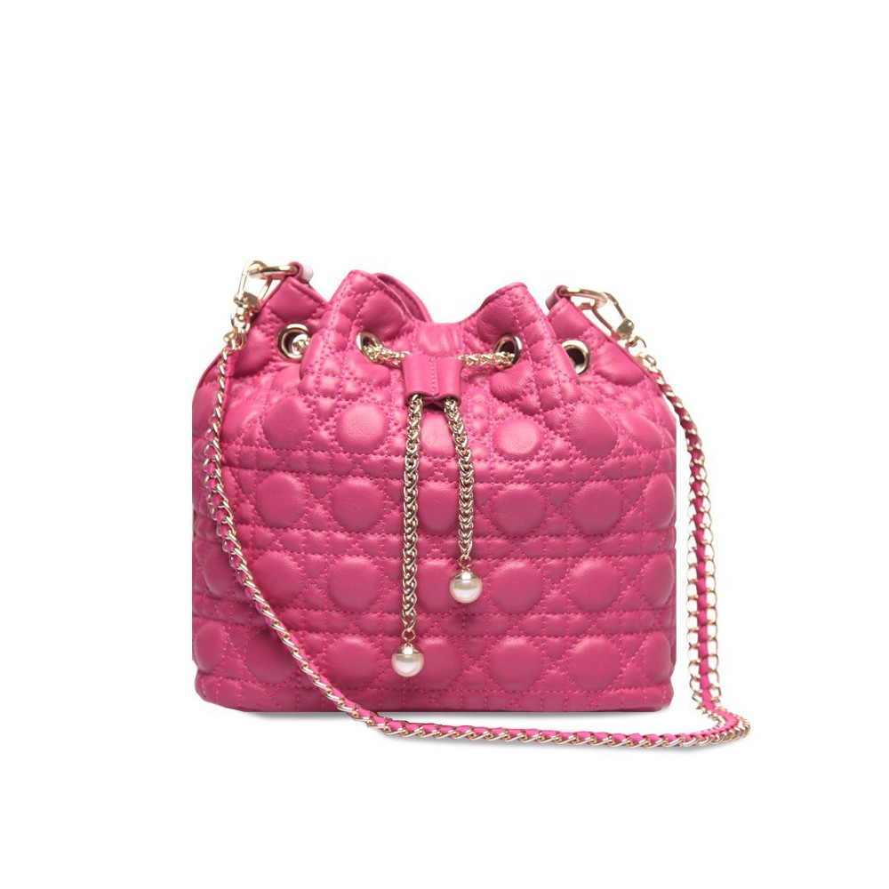 Rosaire « Vigny » Quilted Lambskin Leather Bucket Bag with Drawstring Closure Pink Color / 75102