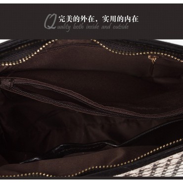 Avre Genuine Leather Shoulder Bag White and Black 75178